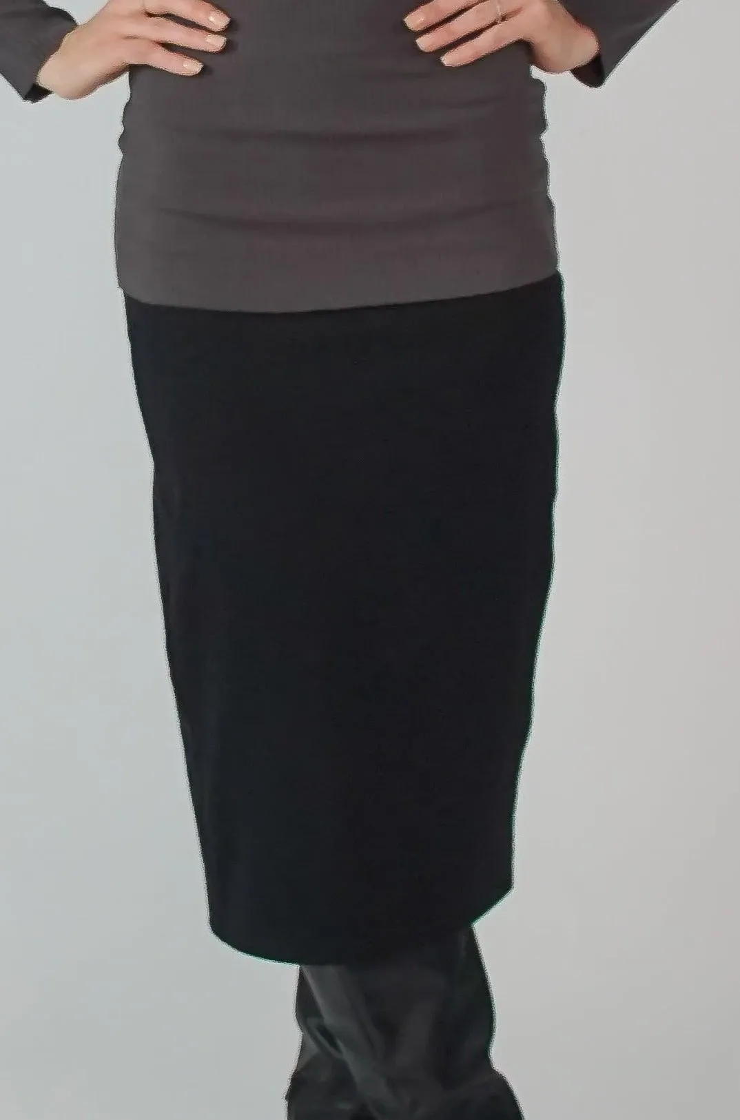 Anya Knit Pencil Skirt