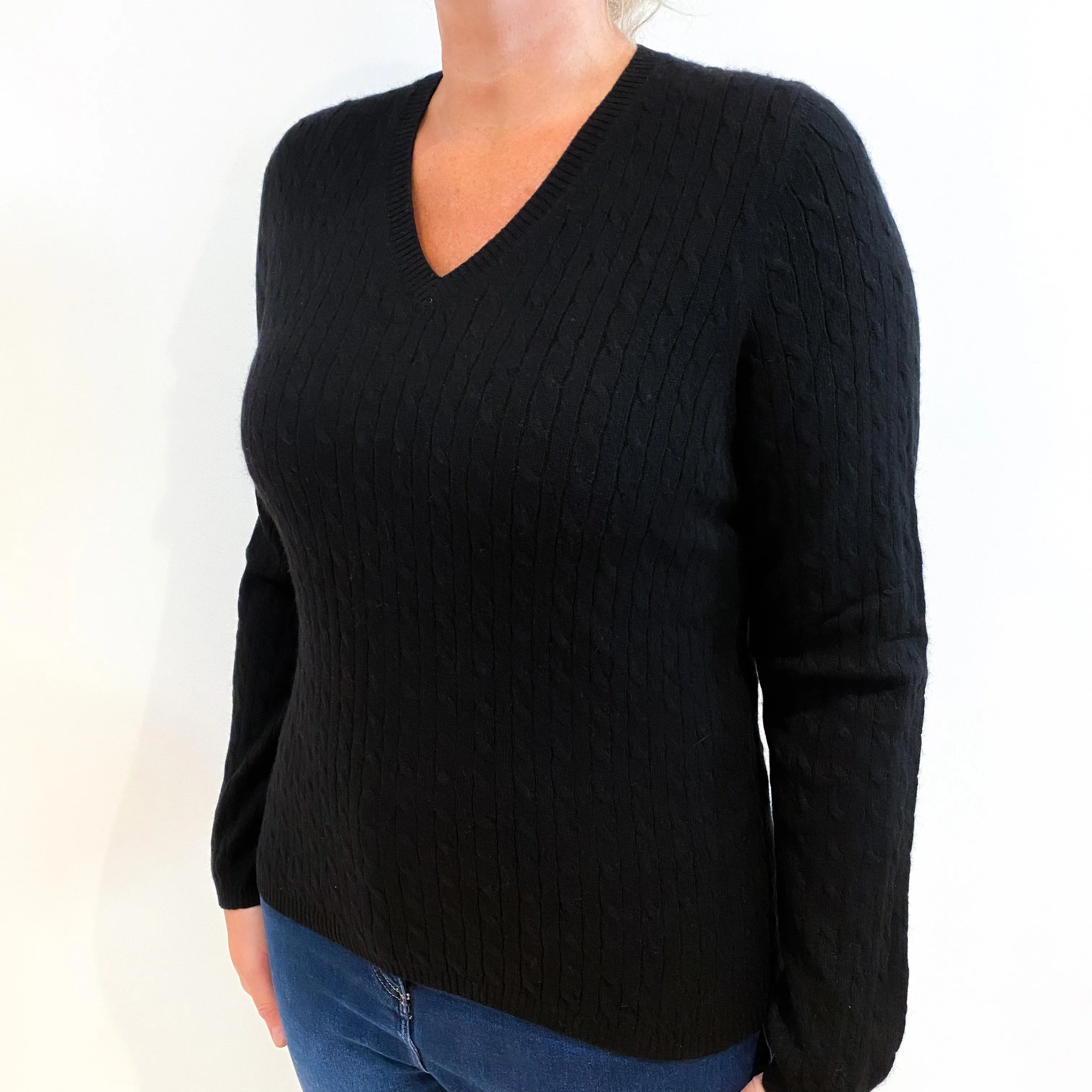 Black Cable Knit Cashmere V-Neck Jumper Large