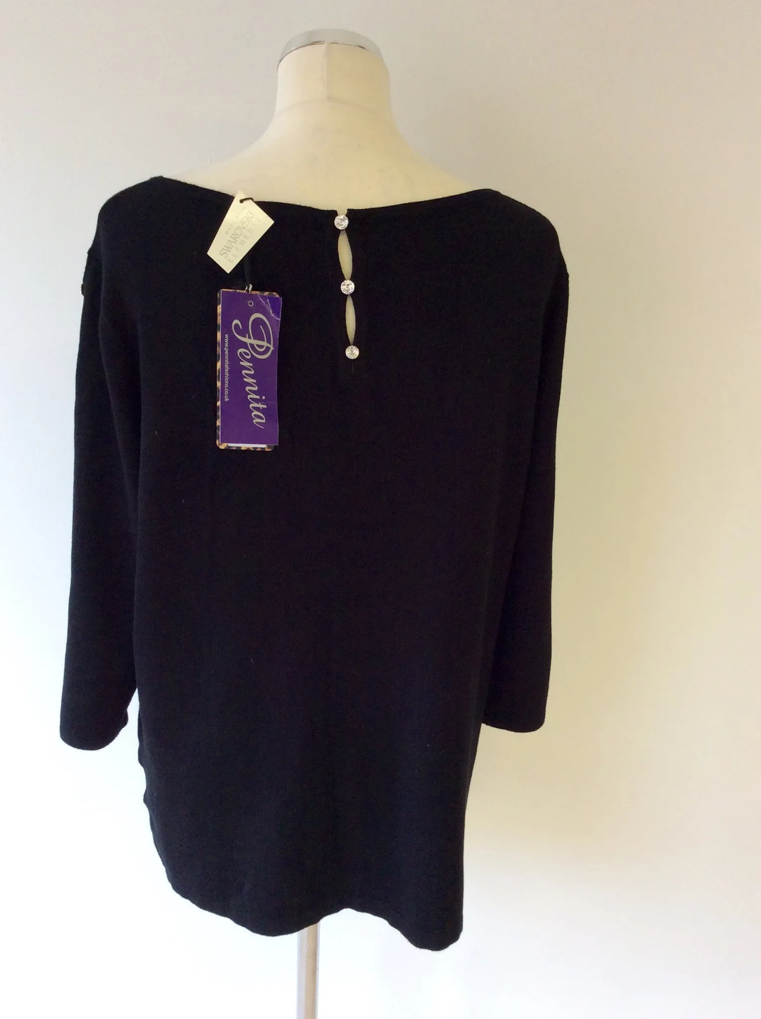 BRAND NEW PASSIONI BLACK SWAROVSKI CRYSTALS CUT OUT SLEEVE JUMPER SIZE XL