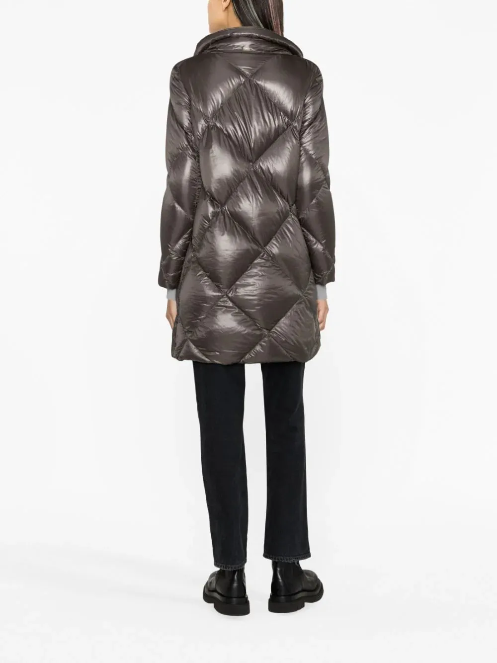 diamond-quilted padded coat