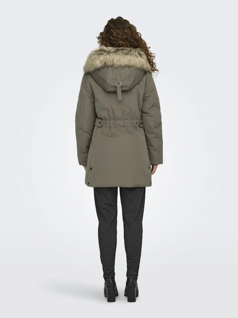 Only / Damen-Mäntel / ONLNEWPRISKA PARKA CC OTW