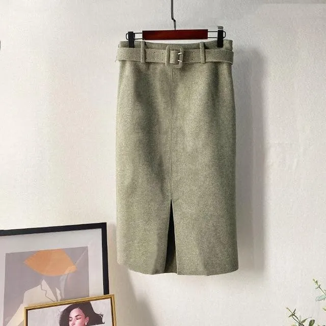 Pencil Skirt With Elegant Belt