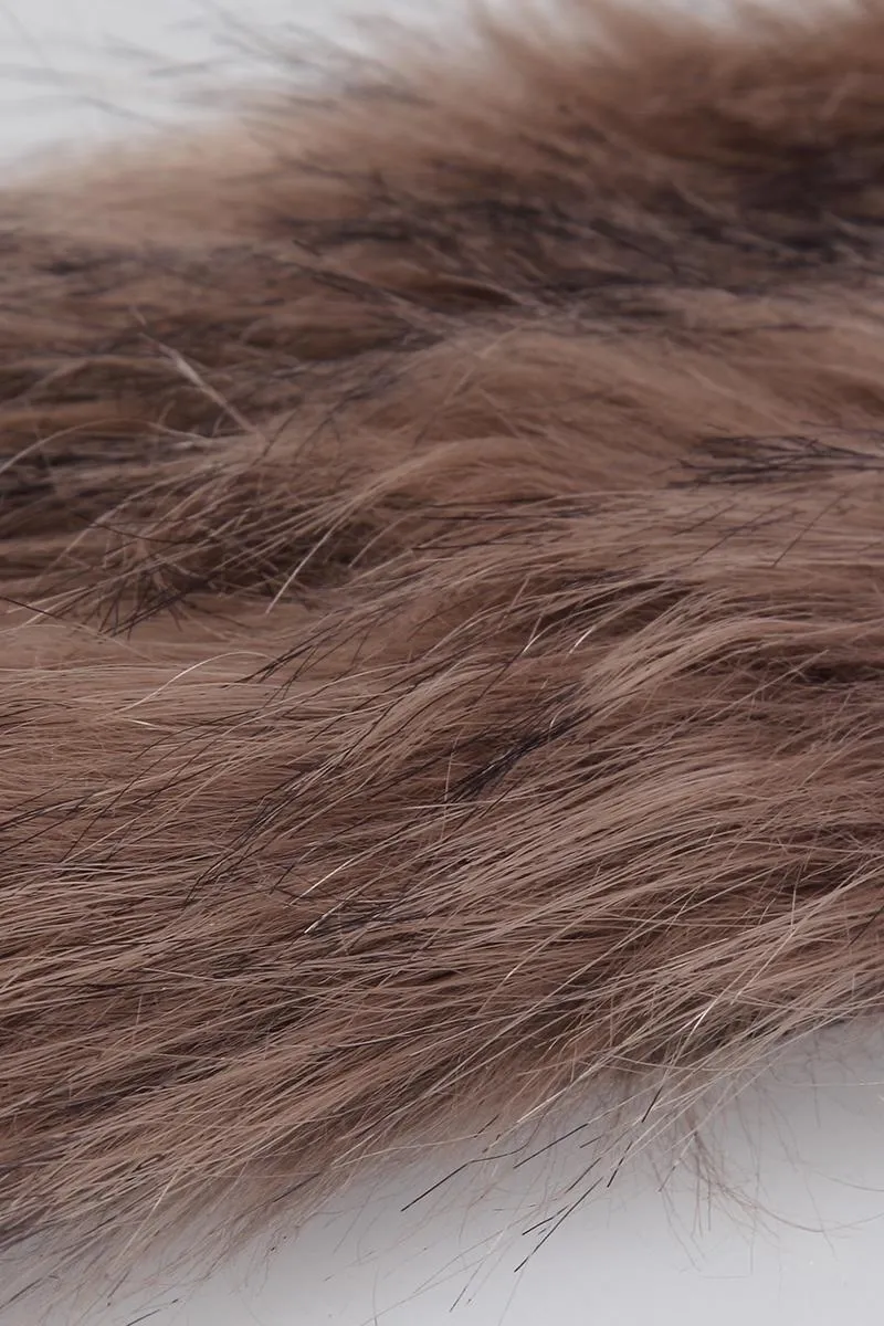 Short Faux Fur Collar
