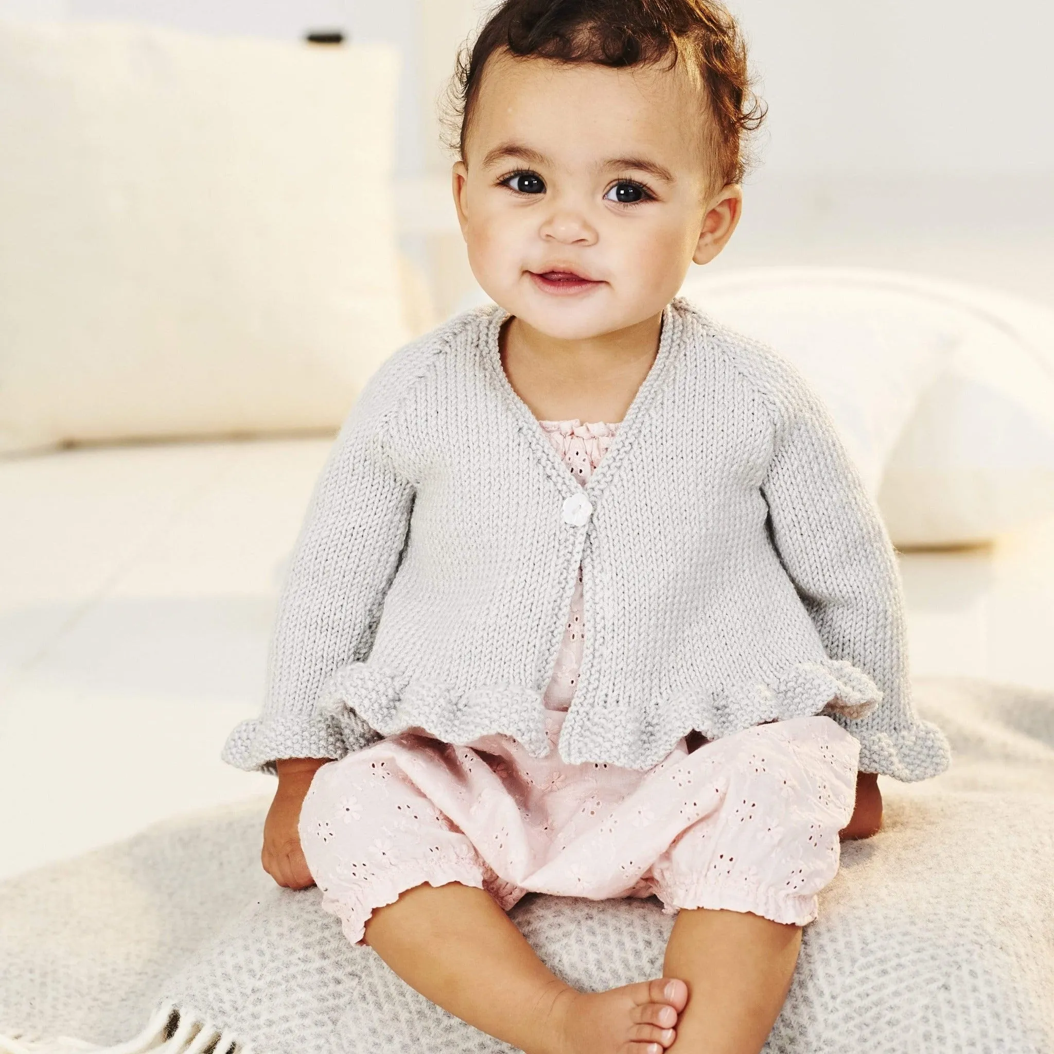 Stylecraft Baby Cardigan DK Knitting Pattern 9501