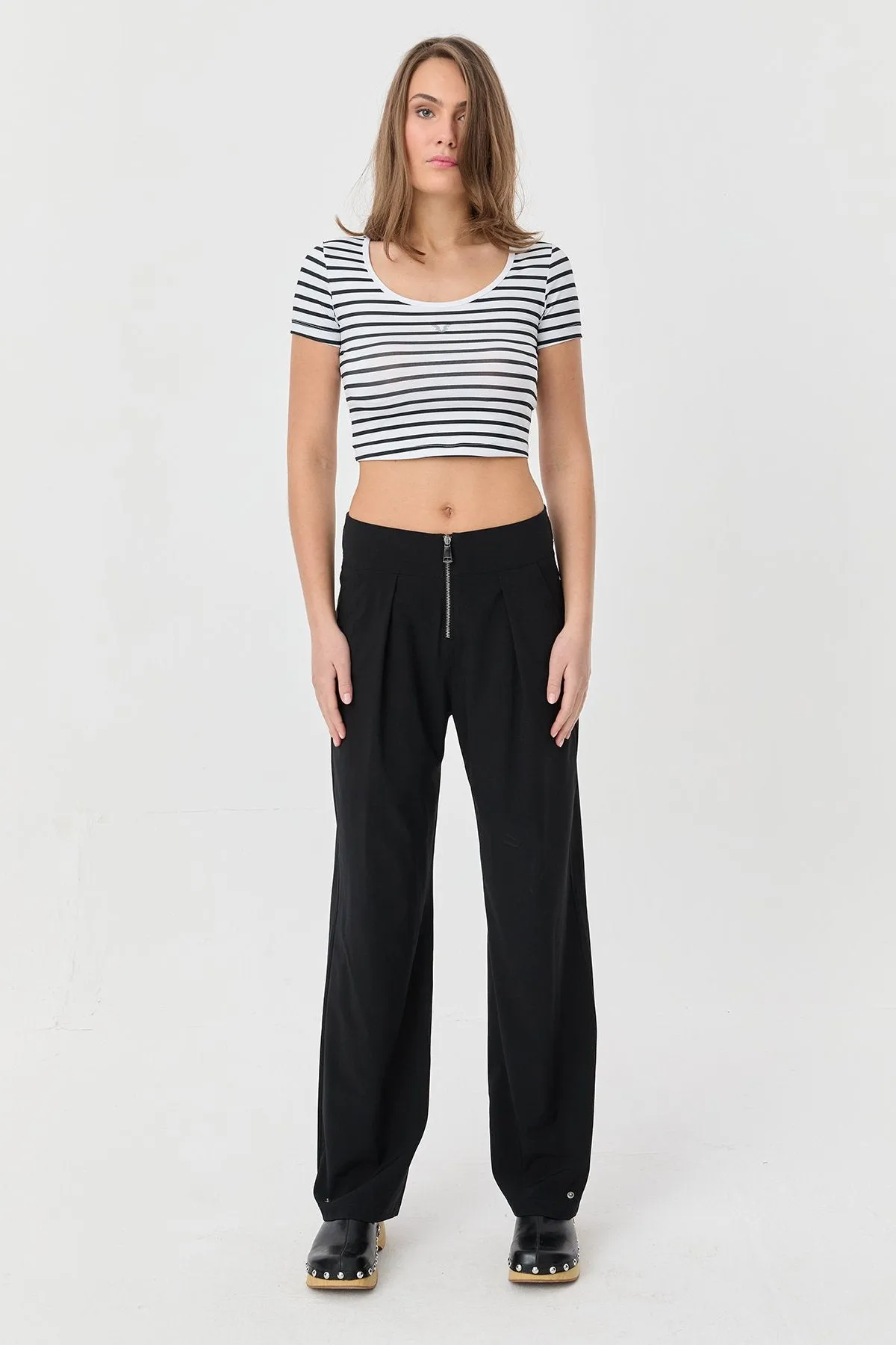 Women's Thın Lycra Woven Lıghtweıght Trousers