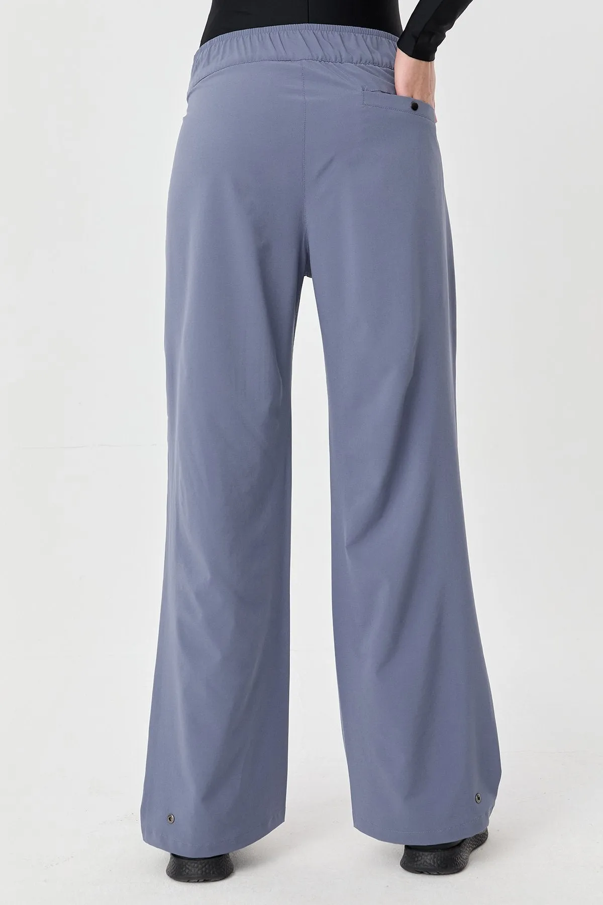 Women's Thın Lycra Woven Lıghtweıght Trousers