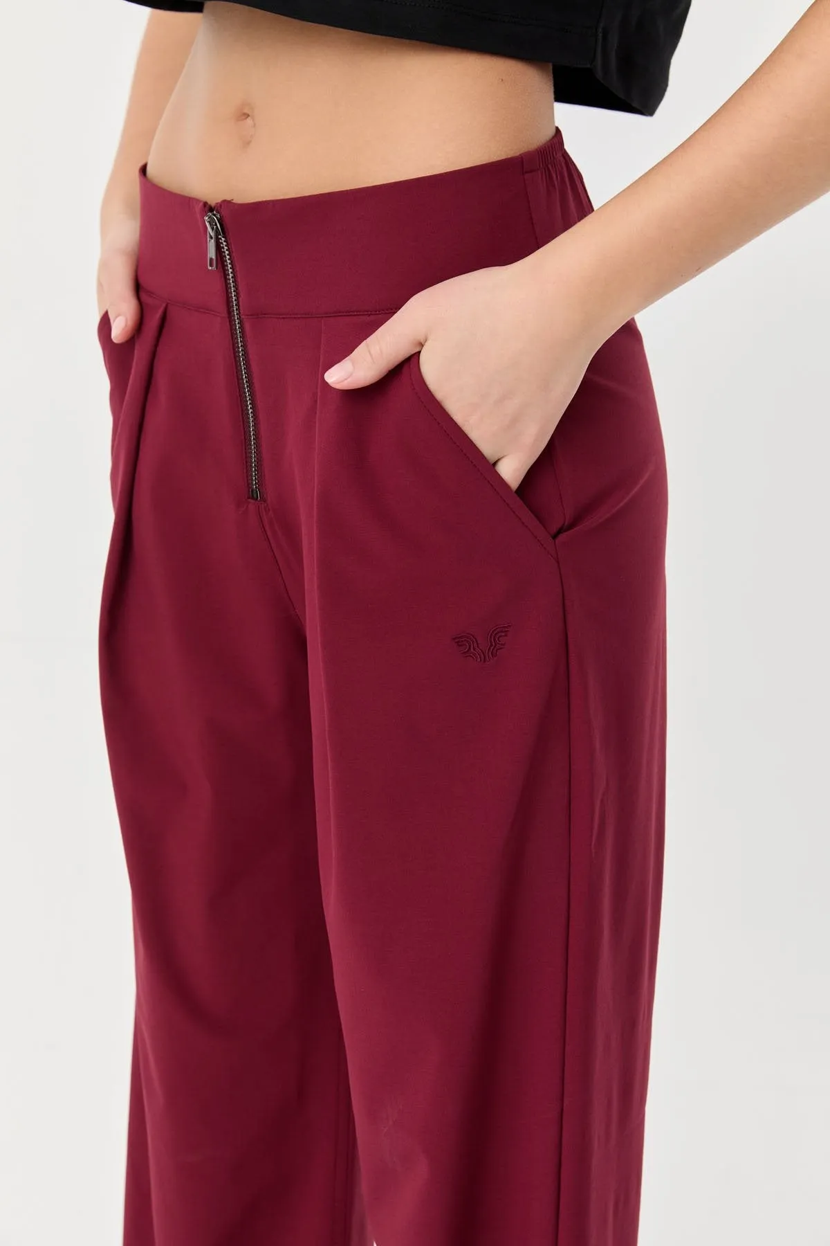 Women's Thın Lycra Woven Lıghtweıght Trousers