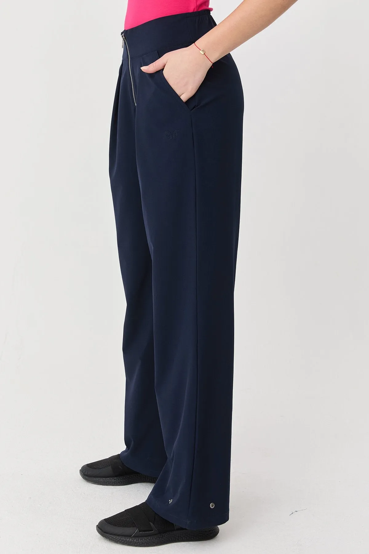 Women's Thın Lycra Woven Lıghtweıght Trousers