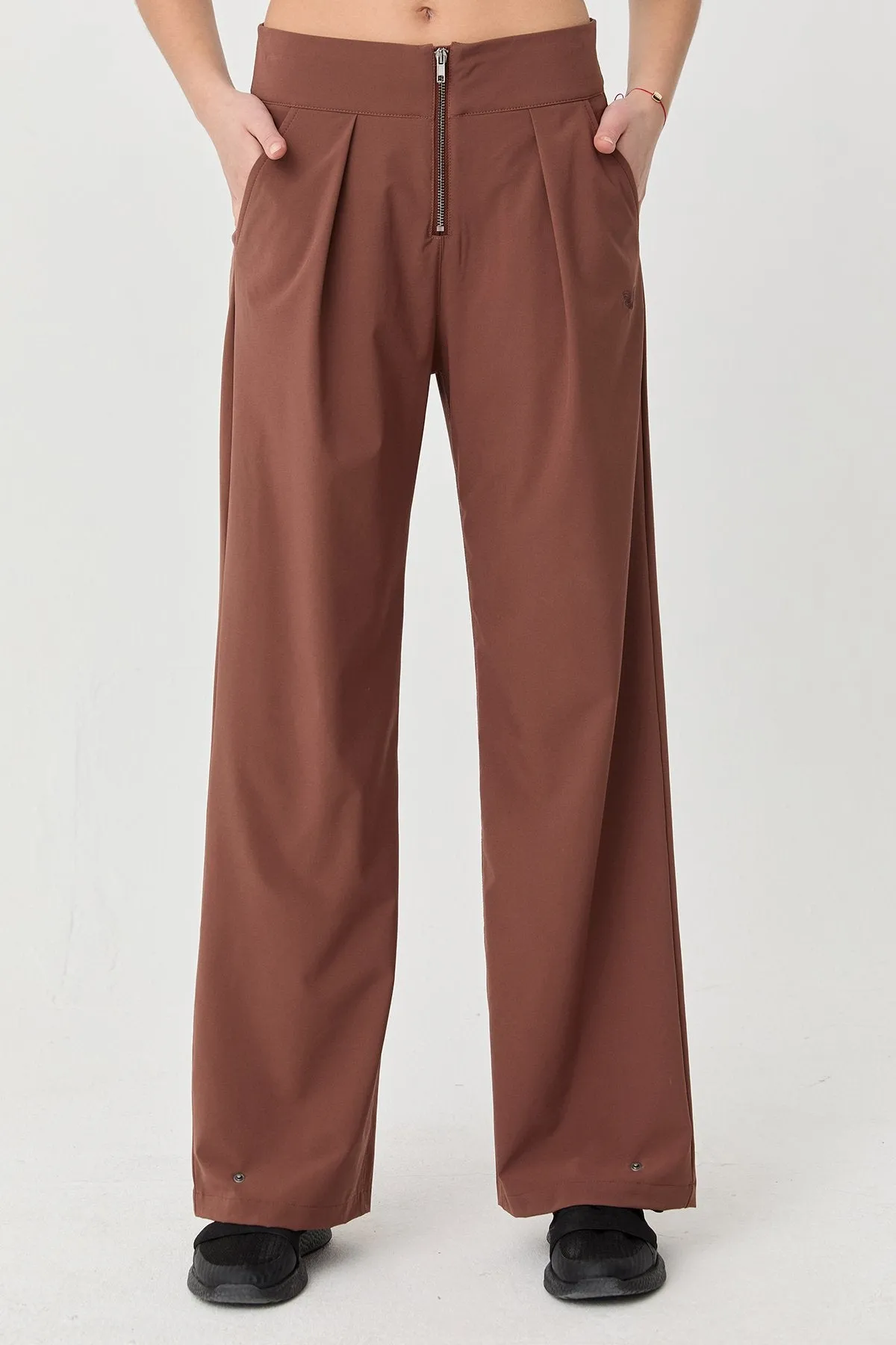 Women's Thın Lycra Woven Lıghtweıght Trousers