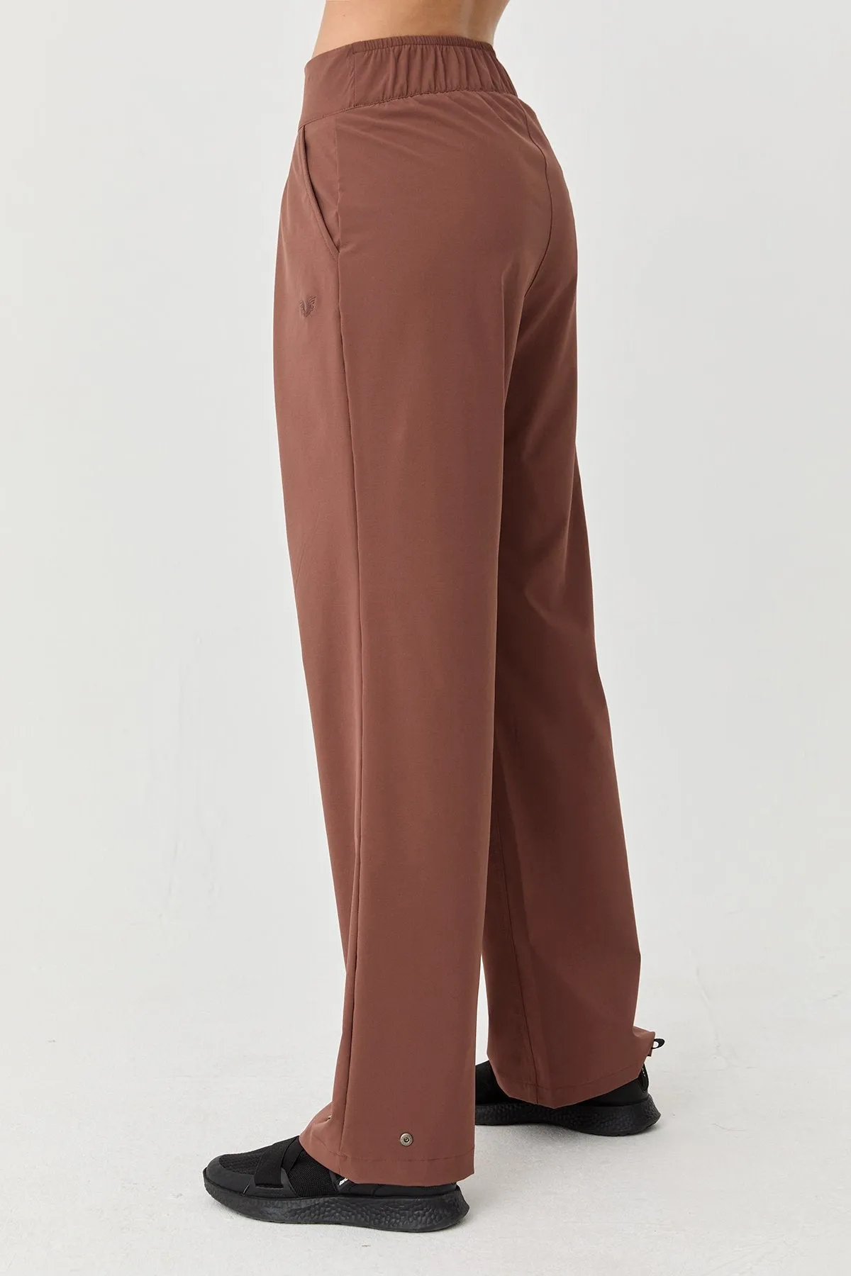 Women's Thın Lycra Woven Lıghtweıght Trousers