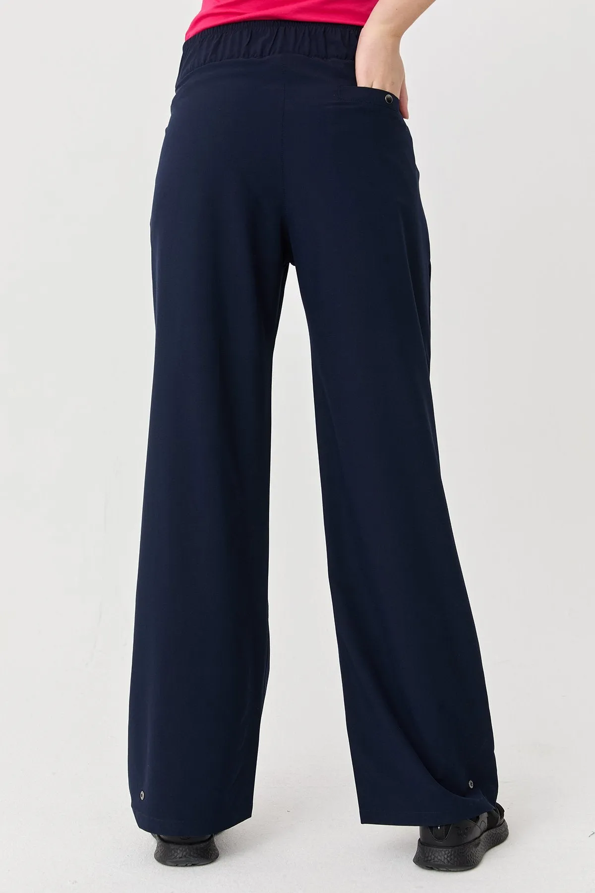 Women's Thın Lycra Woven Lıghtweıght Trousers